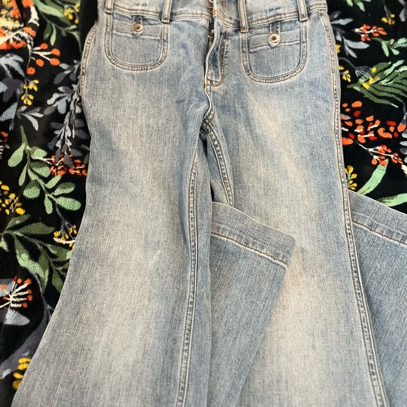 Pilcro High Rise Trouser Bootcut . - Picture 6 of 11